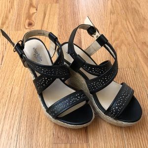 NWOT Charlotte Russe Wedges